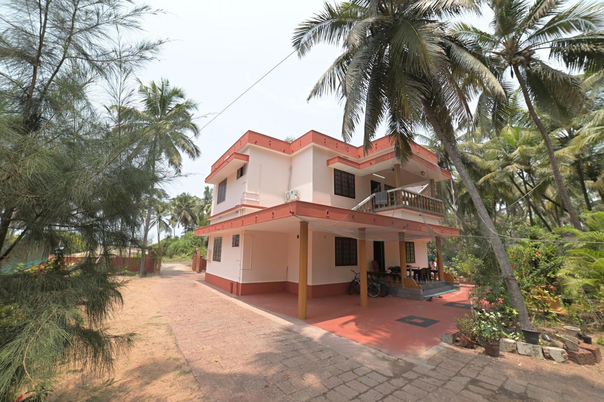 The Camp Club Beach Villa Payyannur Extérieur photo